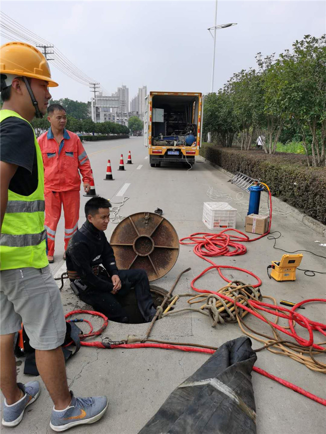长征镇翻衬法管道修复技术主要工序