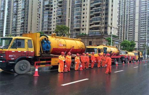 长征镇市政管道清淤